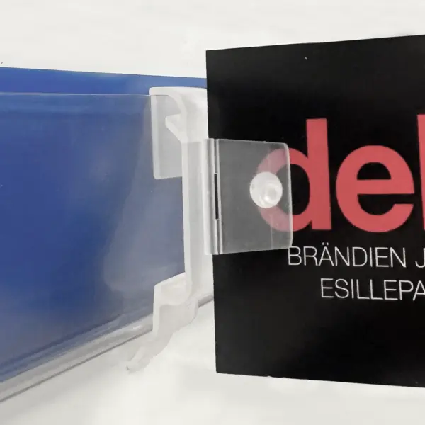 Hyllypuhujan pidike 26-39 mm hyllynreunalistaan Hyllypuhujan pidike 26-39 mm hyllynreunalistaan