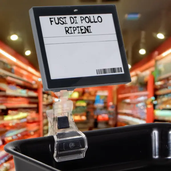 Elektronisen hintalapun pidike klipsilla kirkas